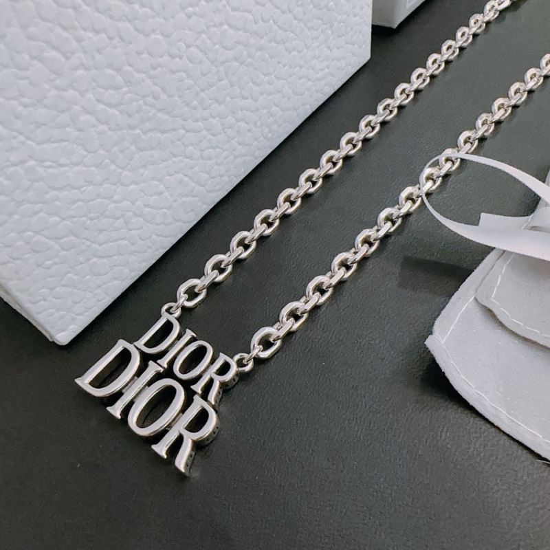 chr1st1an D10r necklaces